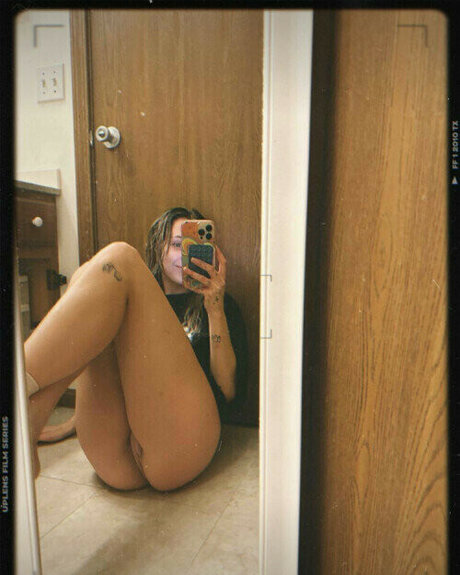 mature lingerie onlyfans hot sexy picture