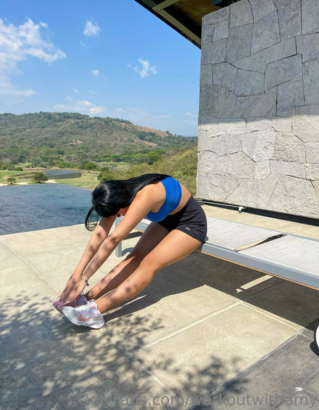 black hair milf onlyfans pretty image