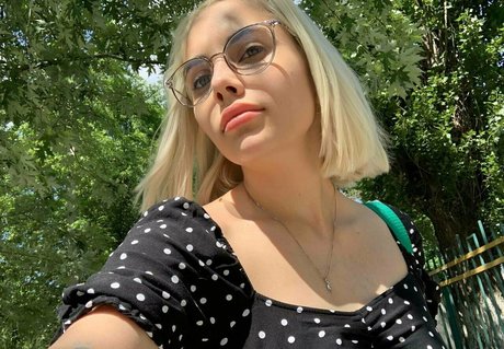 saylorsweet adult star pictures