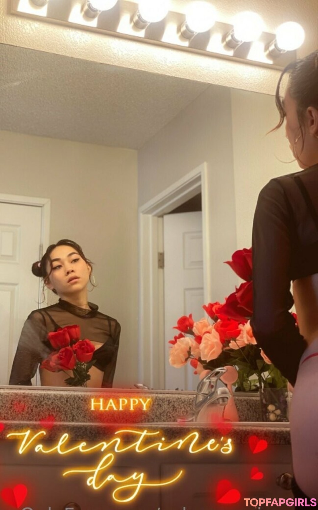 solanasuniverse naked pornstar images