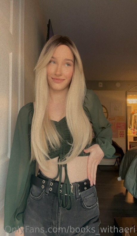 curvy lesbian onlyfans hot xxx pics