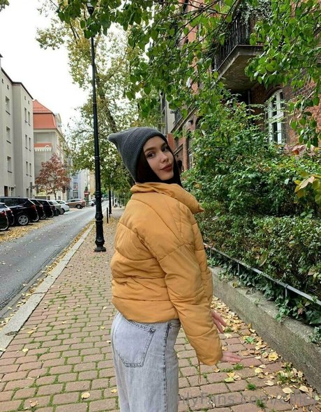 holy polly pornstar hd picture