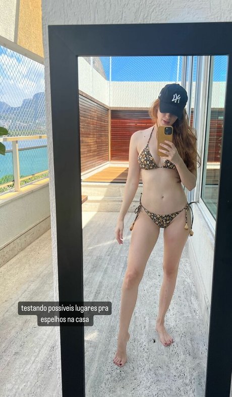 Sophia Abrahao xxx actress photo