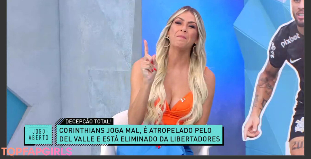 Renata Fan model top pictures