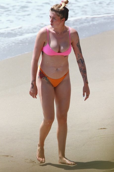 asian cowgirl onlyfans art nude image