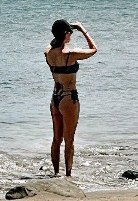 Jewel Staite top profile image