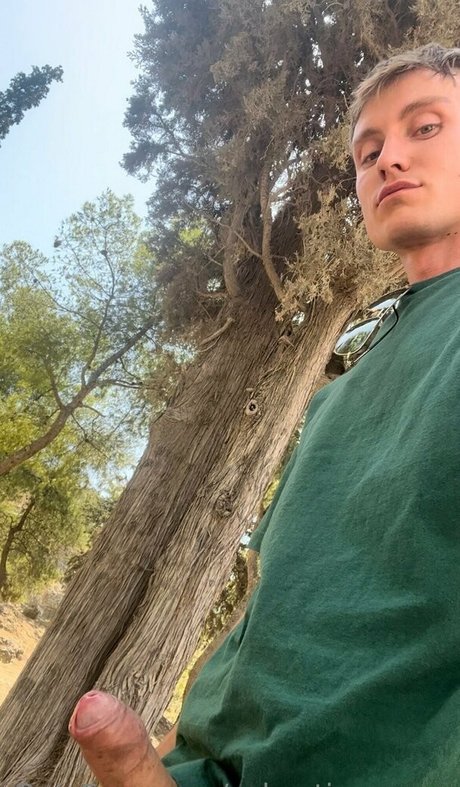 sebastiancoxxx star top pictures