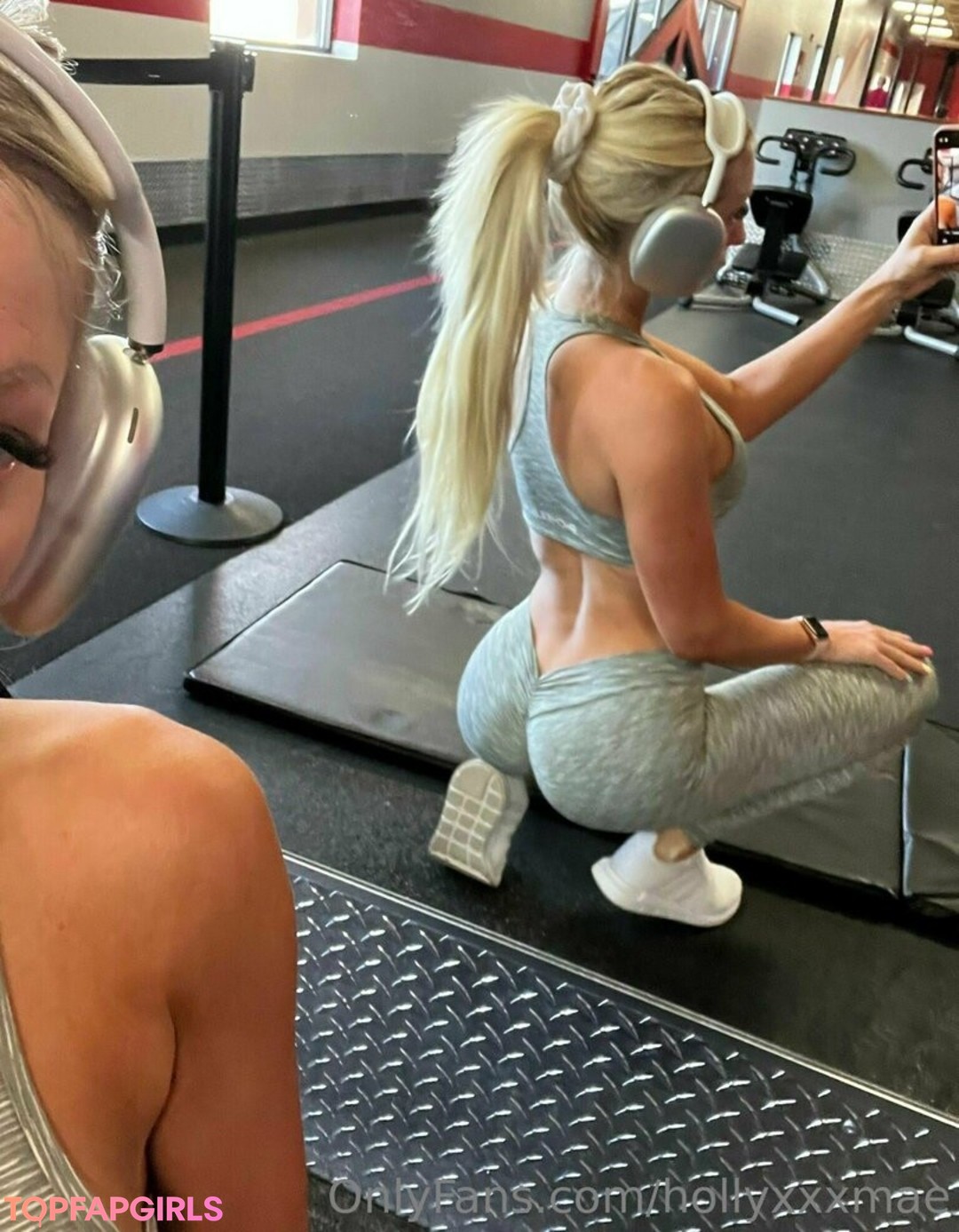 hollyxxxmae pornstar hot pictures