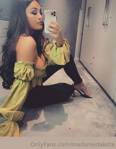 madamedakota star xxx photos