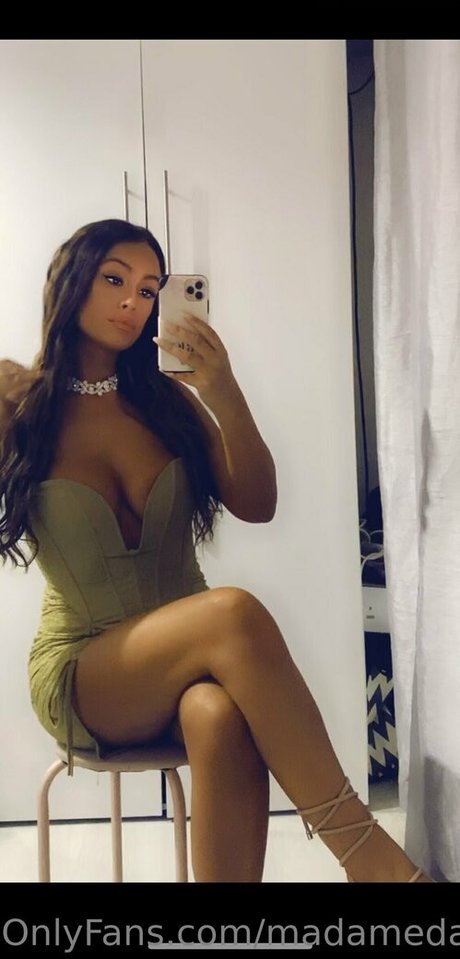 madamedakota perfect star gallery