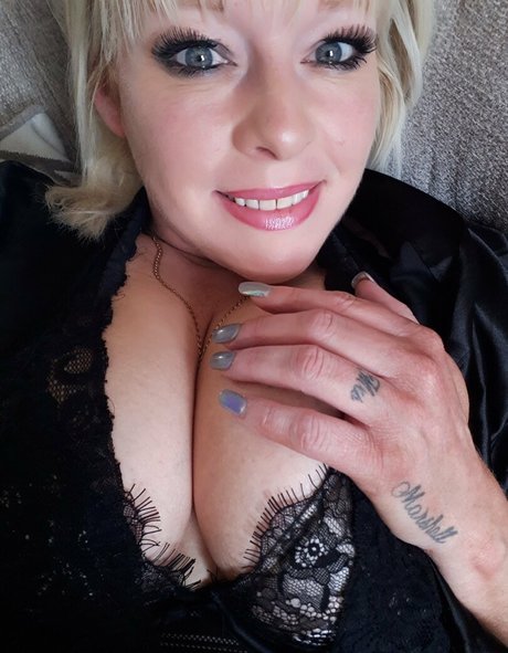 pretty ebony onlyfans hot xxx pictures