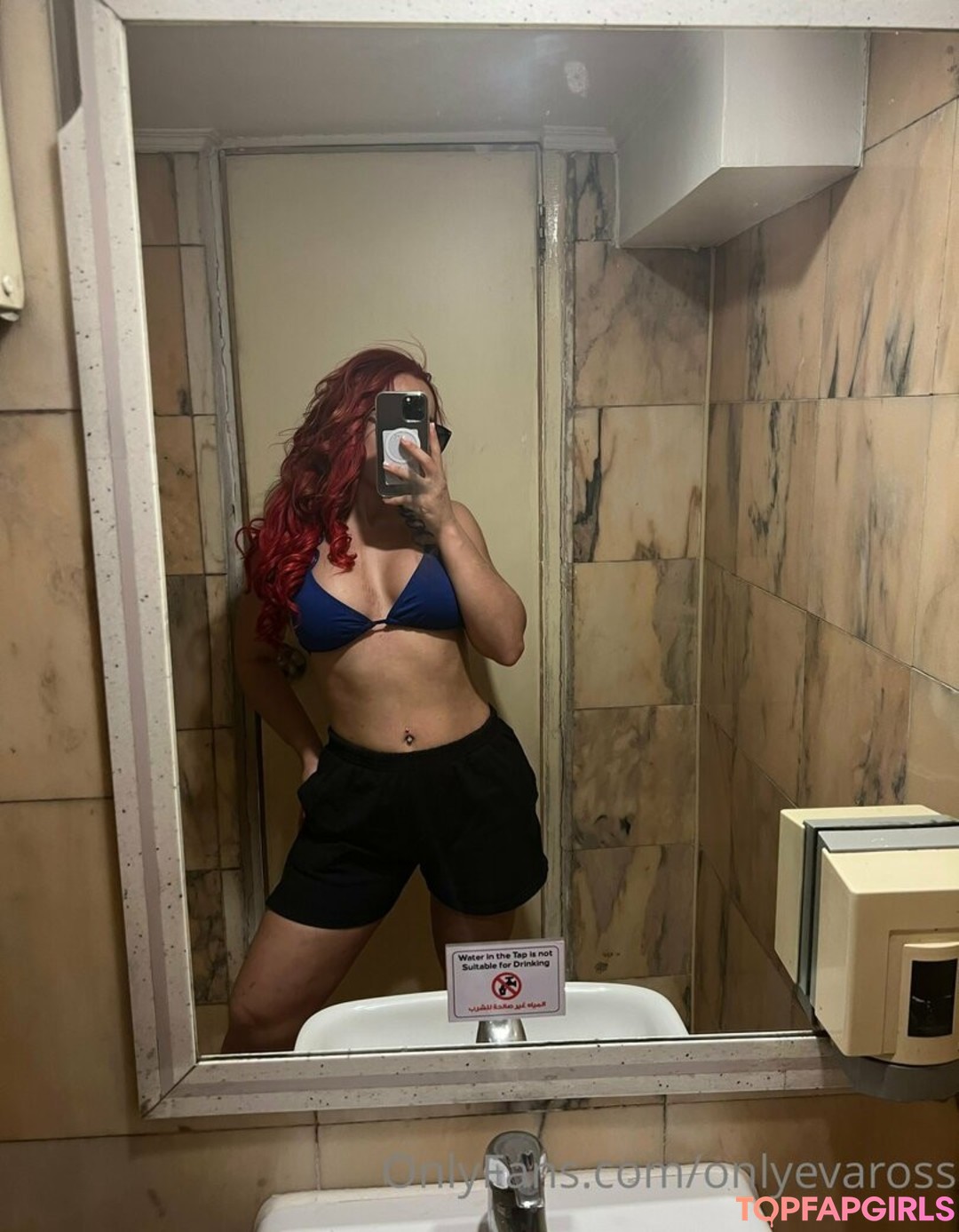 yourfoxyladyy free pornstar pictures