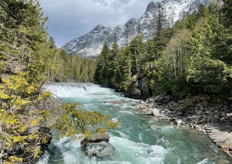 black hair milf onlyfans hot img