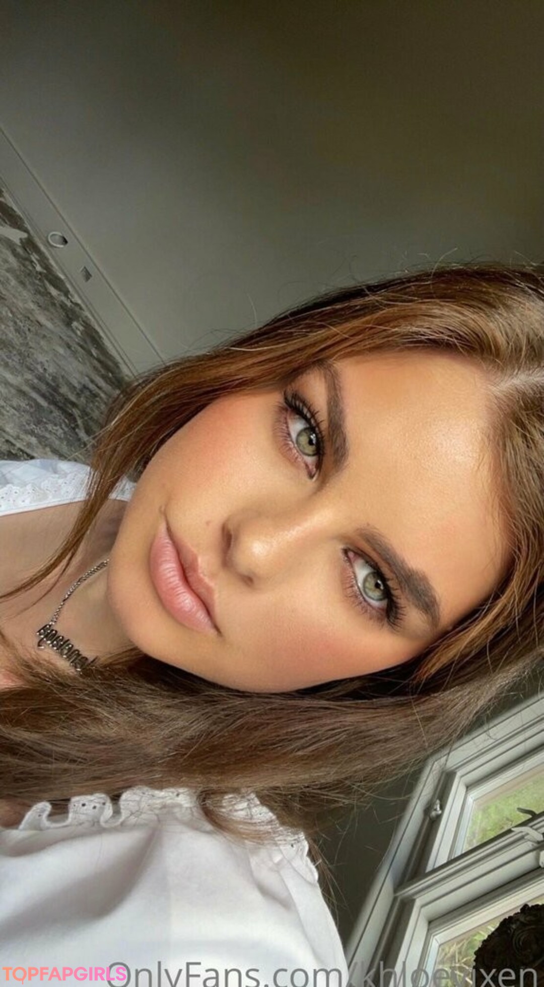 khloekellyxo pornographic model gallery