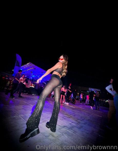 emilybrownnn pornstar nudes pictures