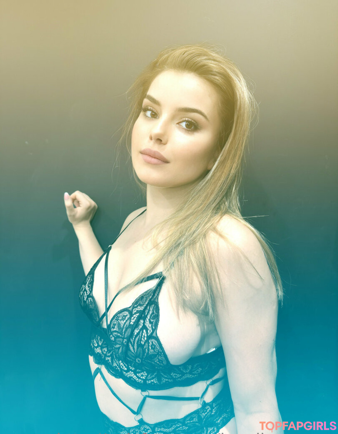 karolinaem free free star archive