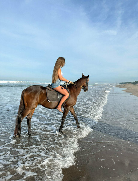 tiny onlyfans free naked gallery