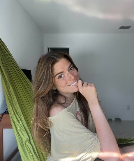 Hannah Stein free model img