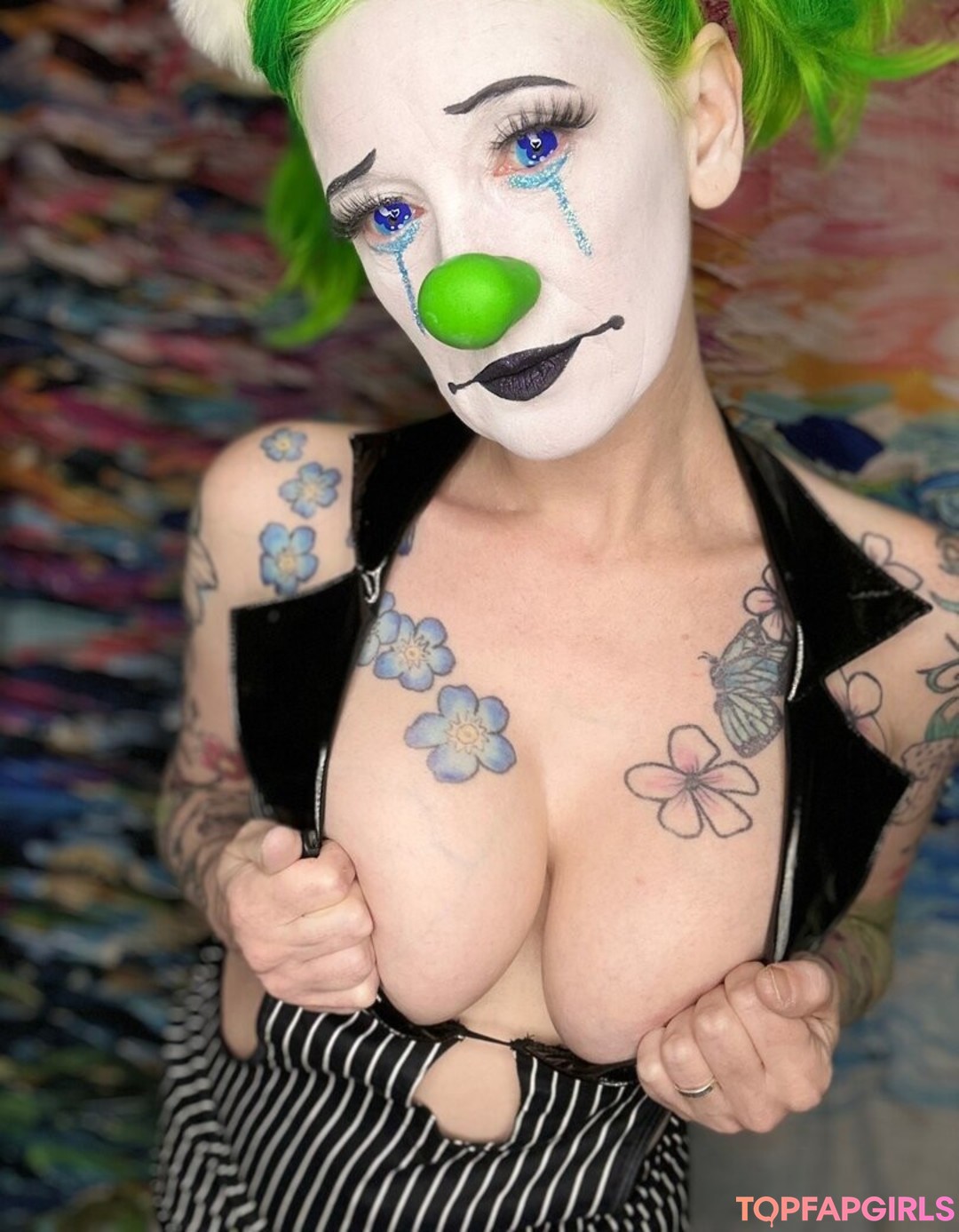 Sage Griffin nude model galleries