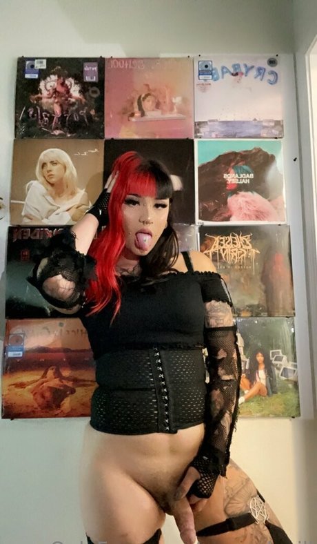 saucydevill art actress img