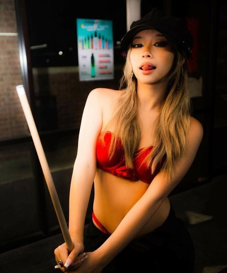 Ivy Erino nude model image