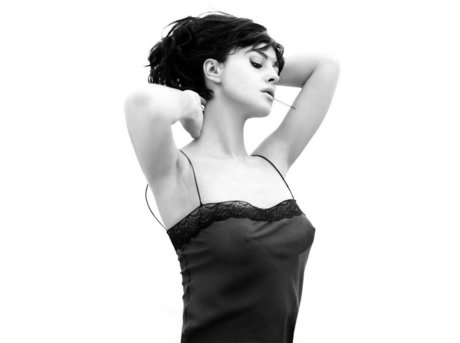 Monica Bellucci pretty pornstar pic