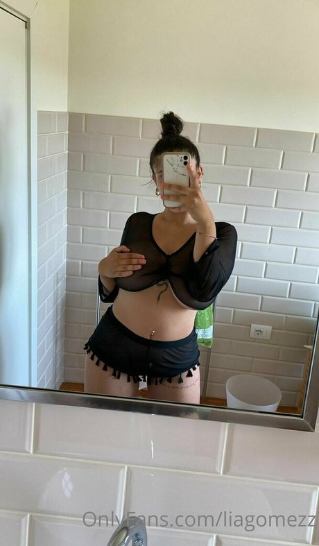 liagomezzz sex model pictures