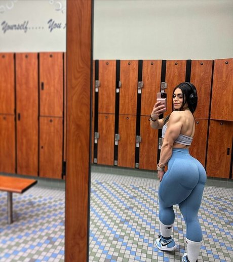 Jasmin Santibanez pretty star pic