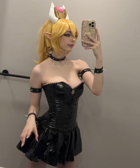 black female onlyfans sexy naked image