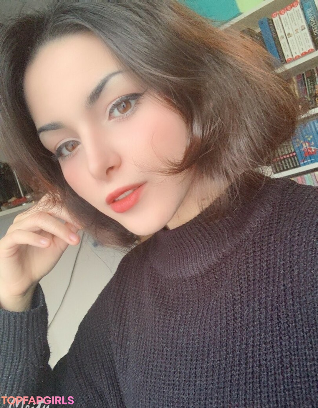 Annju Chan pretty model pictures