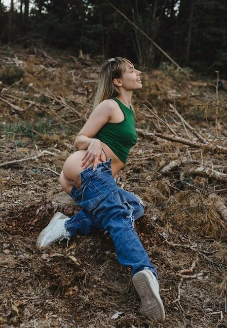 mother daughter onlyfans pretty photos