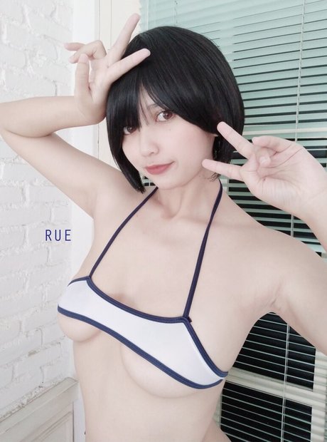 Rue cosplayer model nude picture