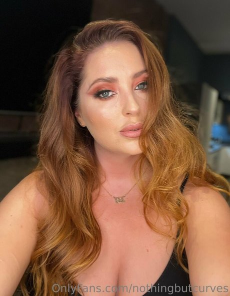 nothingbutcurves free actress image