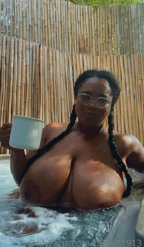 russian mom onlyfans top images