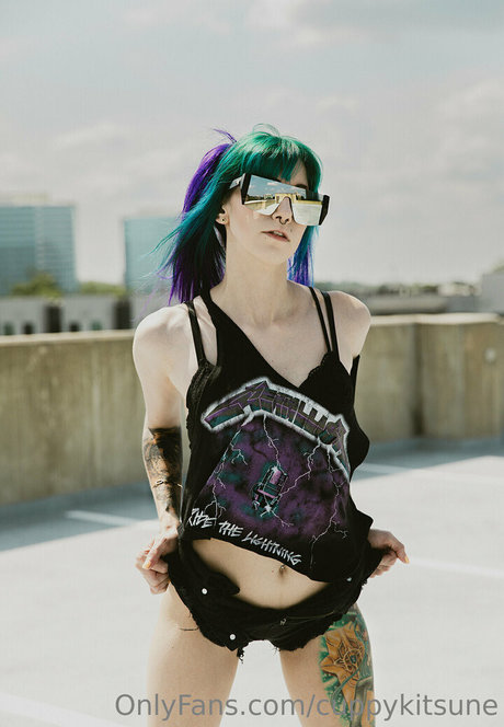 cuppykitsune erotic actress archive