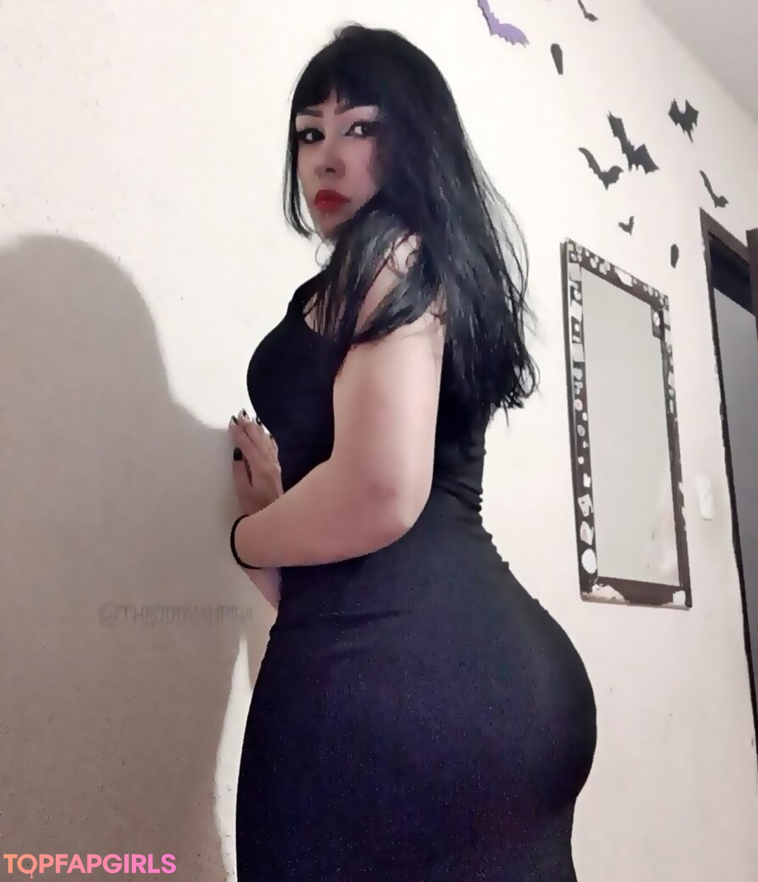 Horror Queen pornstar exclusive pics
