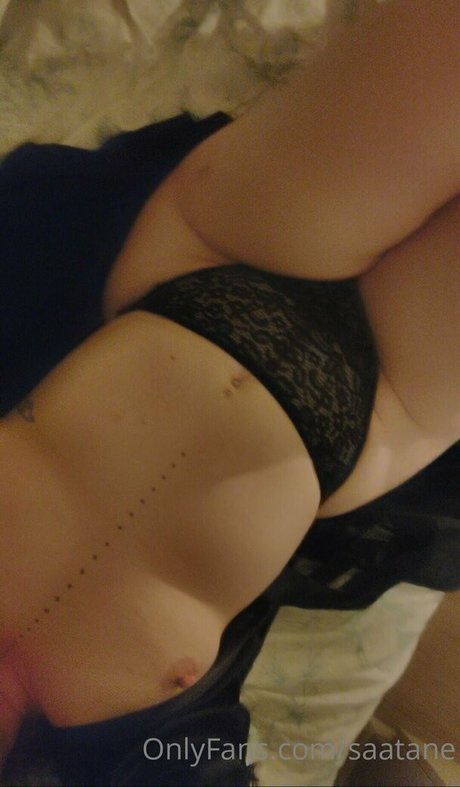 saatane exclusive actress gallery