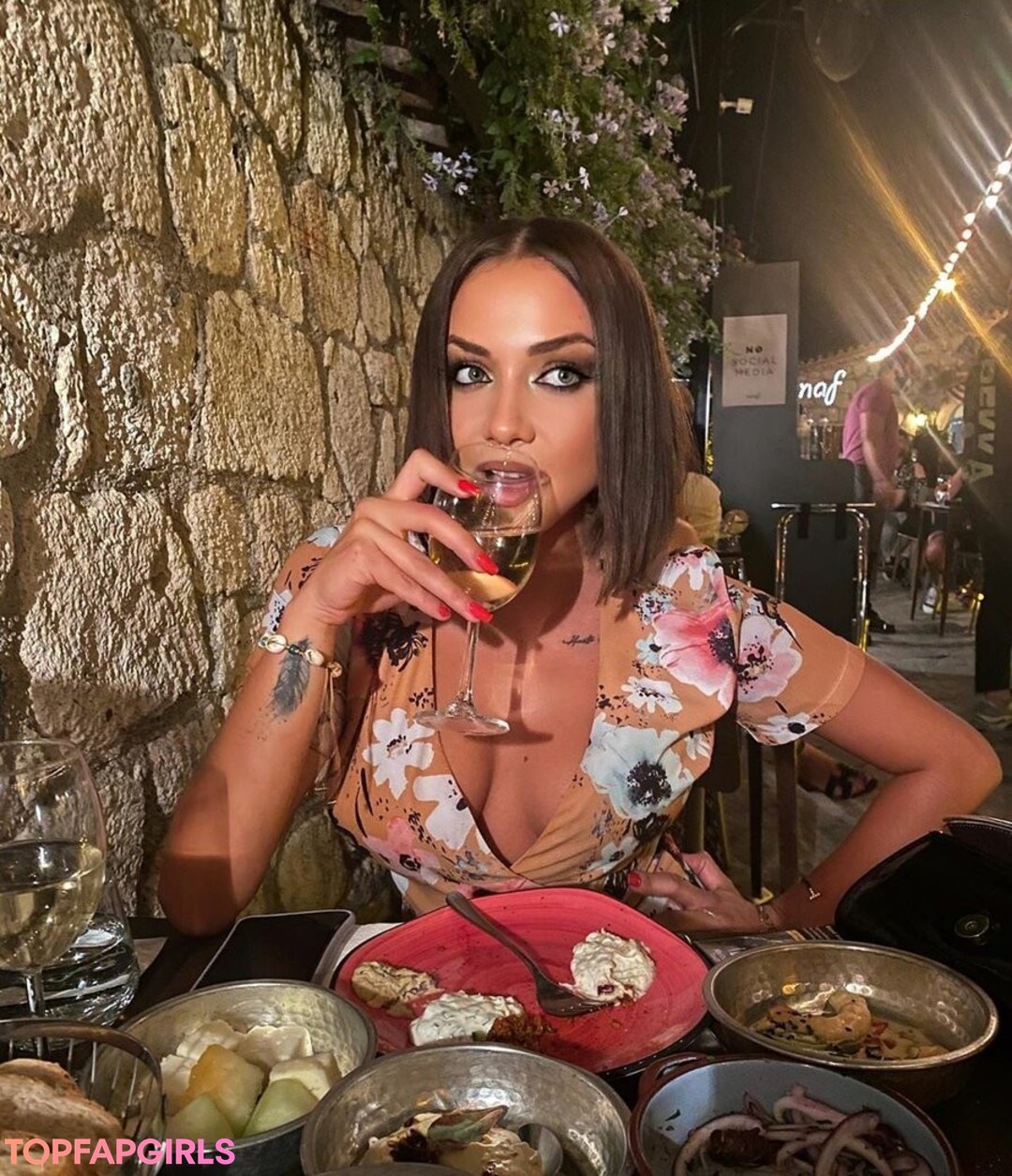 fun milf onlyfans top picture