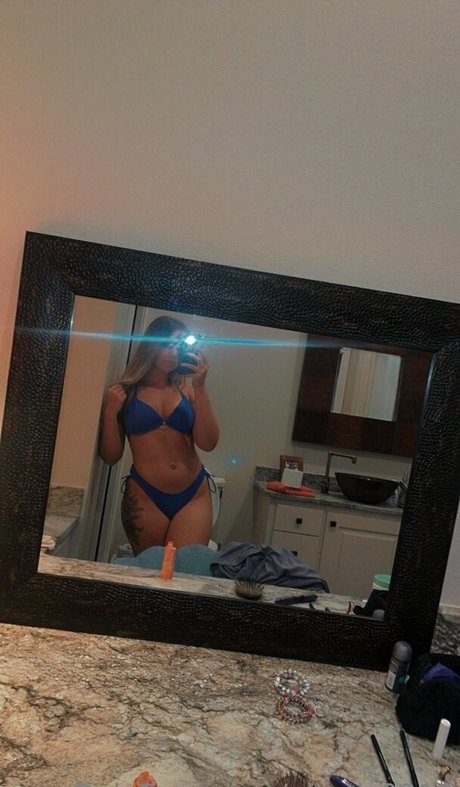 elewis9212 star sexy images