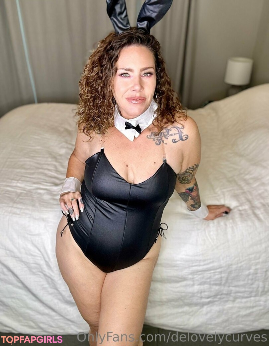 shemale handjob onlyfans adult picture