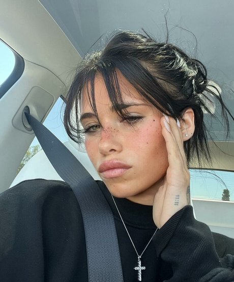 Nessa Barrett perfect actress pic