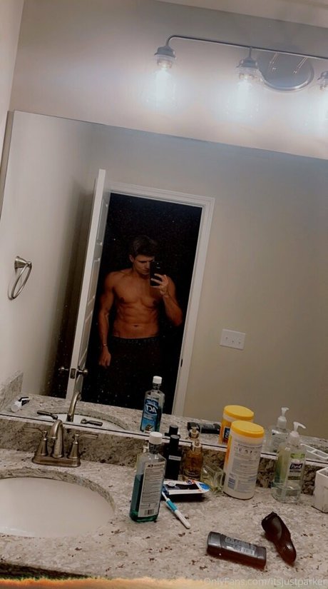 itsjustparker pornstar beautiful photos