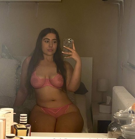 gabrielamorenoo star beautiful image