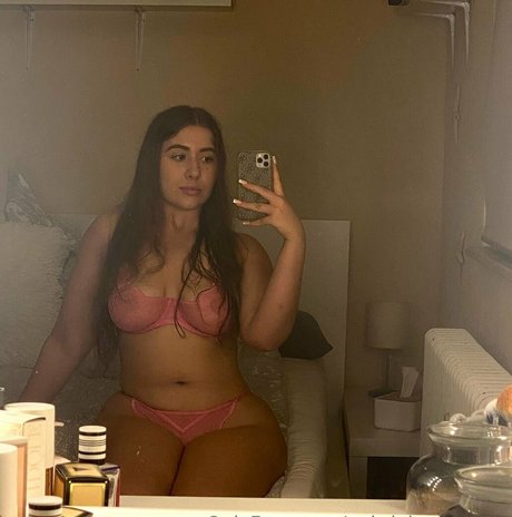 gabrielamorenoo nice actress photo