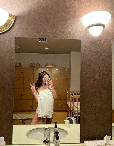 gloryhole wife onlyfans hot sexy pic