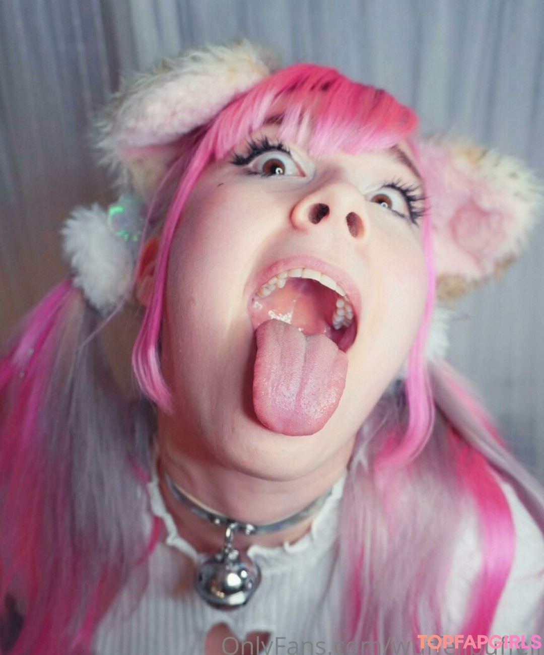 wuffelipuffelifree naked pornstar picture