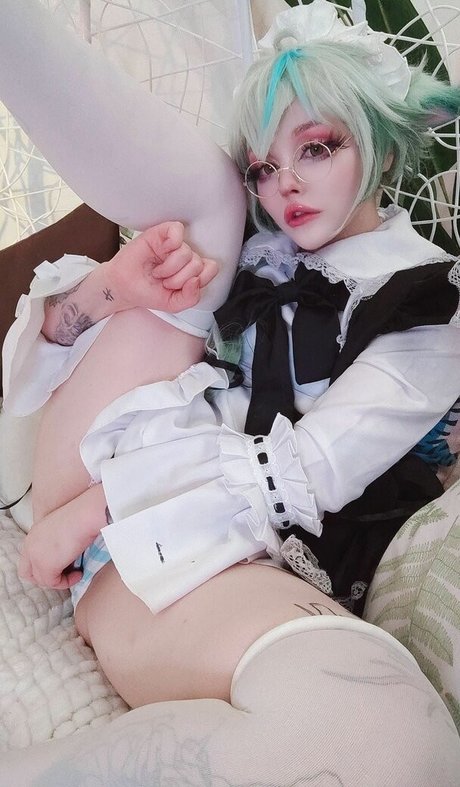 Faith chan model exclusive pics