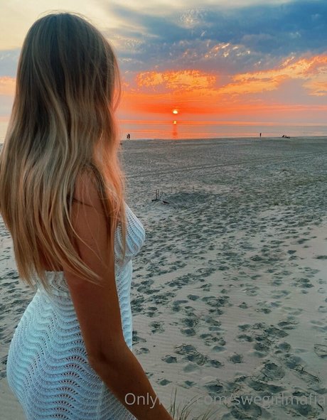 swegirlmafia star sexy galleries