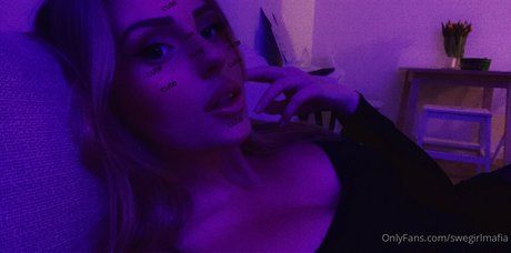 swegirlmafia perfect star pic