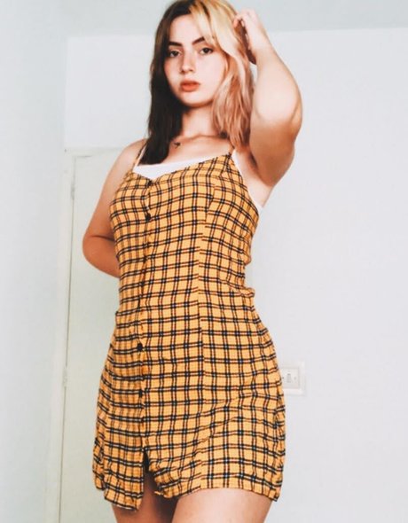 _carlaperezz beautiful pornstar photo